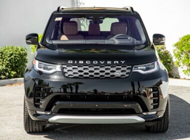 2024 Land Rover Discovery for sale